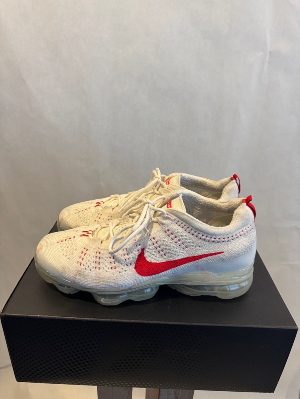Nike Vapor Max Knit Sneakers